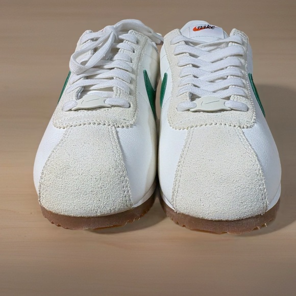 Nike Cortez in Sail/Aloe Verde Black - Picture 4 of 9